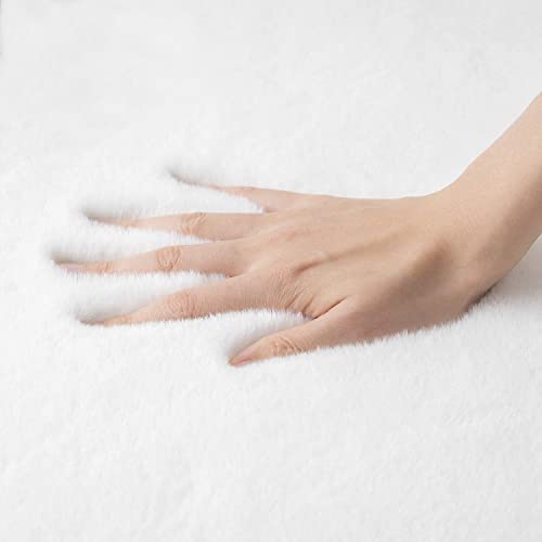 White Washable Faux Fur Area Rug (8' x 10' (Rectangular) / White)