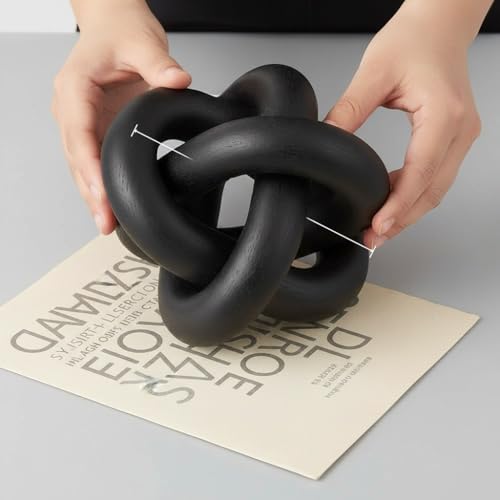 Wood Knot Chain Link Decor (Black)