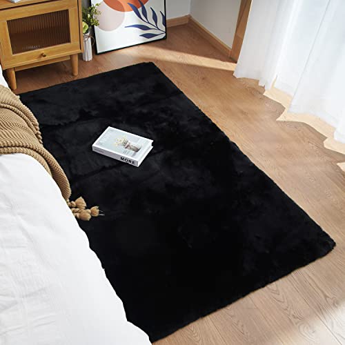 Ultra Soft Faux Rabbit Fur Rug (Black / 2' x 5'11" (Rectangular))
