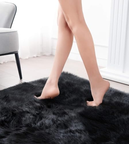 Faux Sheepskin Rugs Black Soft Small Faux Fur Rug 2x3 Feet (2' x 3' (Sheepskin) / Black)