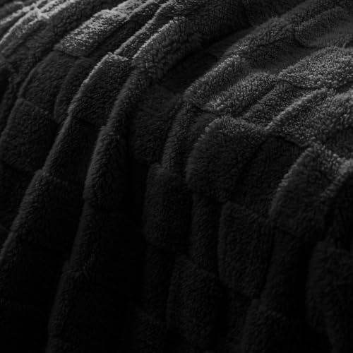 3D Checkered Fleece King Blanket for Bed (Black / King (104"x90"))