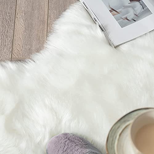 White Faux Sheepskin Fur Machine Washable Runner Area Rugs for Bedroom Living Room 2x6 Shag Rugs for Hallways Room Décor (2' x 6' (Runner) / White)