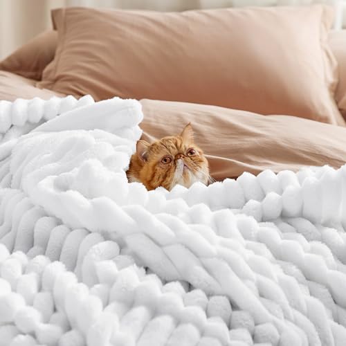 Full Size Fleece Blankets for Bed Bright White 84"x90" (Bright White / Full)