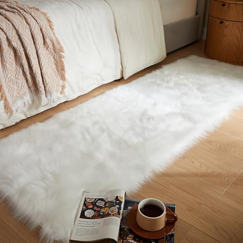 Faux Fur Rug White Ultra Soft Fluffy Shag Sheepskin Rug (2' x 6' (Rectangular) / White)