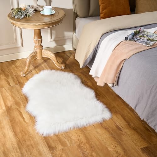 Ultra Soft Fluffy Shaggy Area Rug Faux Fur Rug Chair Cover Seat Pad Fuzzy Area Rug for Bedroom Floor Sofa Living Room (White / 2' x 3' (Sheepskin))