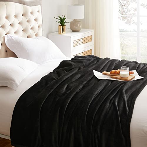 Super Soft Throw Blanket Premium Silky Flannel Fleece Twin Size Black Microfiber Lightweight Blanket All Season Use (Black / Twin(60"x80"))