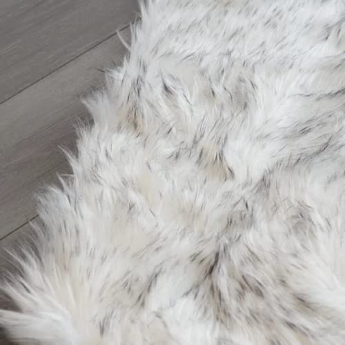 Grey and White Plush Shag Washable Rugs for Bedroom Faux Sheepskin Fur Furry Carpet for Living Room 2x6 Nursery Rug Runner (2' x 6' (Runner) / White With Grey Tips)