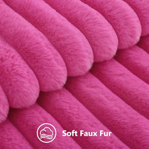 Fall Faux Fur Throw Pillow Covers 18x18 Set of 2 Hot Pink (Hot Pink / 18" x 18" (Pack of 2))