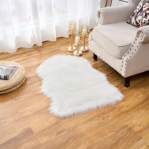 Ultra Soft Fluffy Shaggy Area Rug Faux Fur Rug Chair Cover Seat Pad Fuzzy Area Rug for Bedroom Floor Sofa Living Room (White / 2' x 3' (Sheepskin))