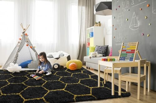 Super Soft Shaggy Rugs Fluffy Carpets (4' x 6' (Rectangular) / Black Gold)