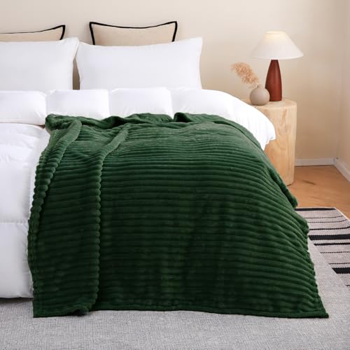 Green Fleece Throw Blanket 90”×90” for Couch Sofa Livingroom (Christmas Green / 90×90inch)