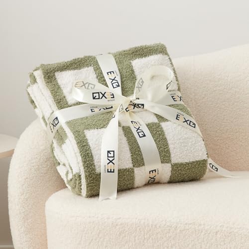 Checkered Throw Blanket (Sage Green#checkered / Throw)