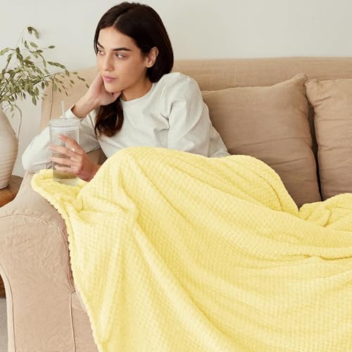 Large Waffle Fleece Throw Blanket for Couch (Light Yellow / 50x70 in)