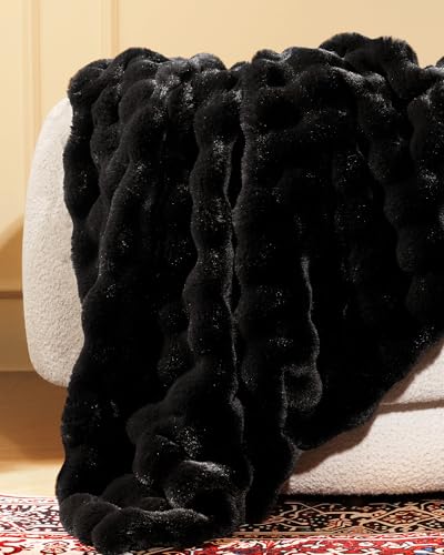 Ultra Soft Cozy Faux Fur Throw Blanket (Black / Throw)