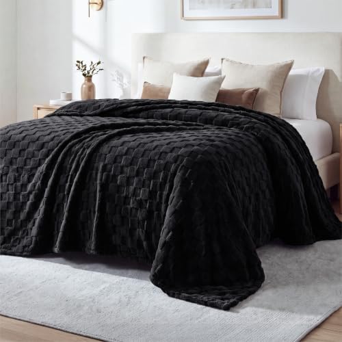 Checkered Soft Cozy King Size Blankets for Bed (Black / King (108" X 90"))