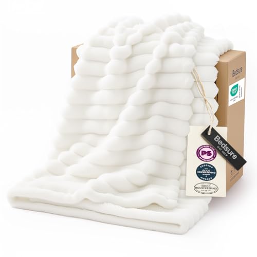 GentleSoft White Throw Blanket for Couch (Off White / Throw)