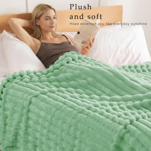 Striped Queen Size Fleece Blanket for Bed (Sage Green / Queen ( 90x90 IN ))