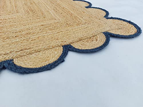 Scalloped Natural Jute Area Rug (2'6"x8' (Runner) / Navy)