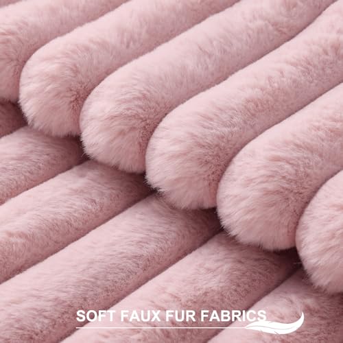 Faux Fur Decorative Throw Pillow Covers 22x22 Set of 2 (Blush Pink / 22" x 22" (Pack of 2))