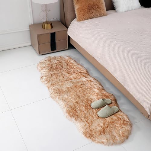 Faux Fur Sheepskin Rug (2' x 6' (Runner) / White and Yellow)