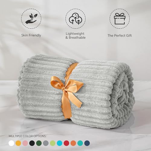 3D Ribbed Light Grey Fleece Throw Blanket for Couch (Light Grey / Throw(50"x60"))