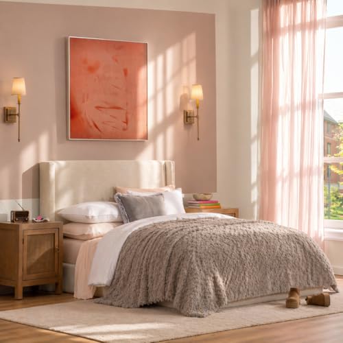 Adalee King Blanket (Brown / King)