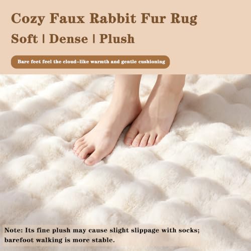 Creamy White Rabbit Plush Rug 8'x10' (Creamy White / 8' x 10' (Rectangular))