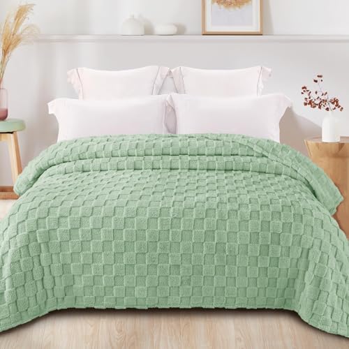 3D Checkered Fleece King Blanket for Bed (Sage Green / King (104"x90"))