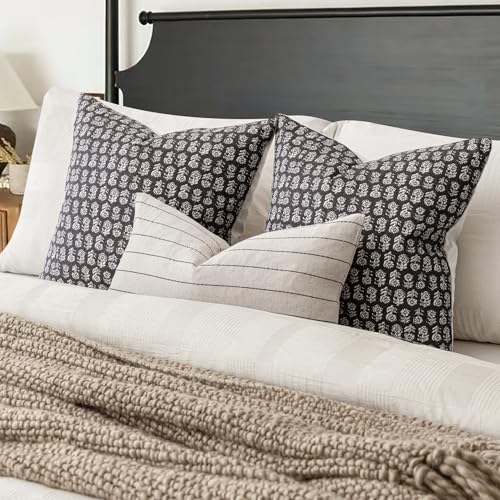 Decorative Floral Print Throw Pillow Covers 24×24 Inch (24" x 24" (Pack of 2) / Black Sand)