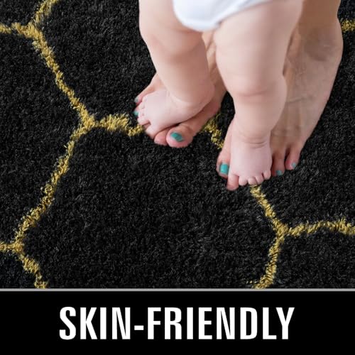 Super Soft Shaggy Rugs Fluffy Carpets (4' x 6' (Rectangular) / Black Gold)