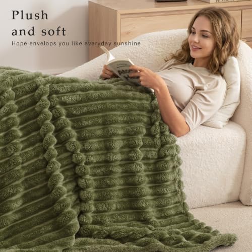 Striped Twin Size Fleece Blanket for Bed (Olive Green / Twin ( 60x80 IN ))