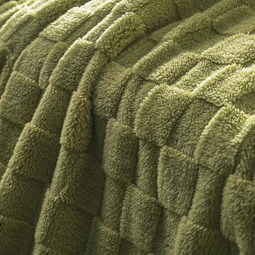 3D Checkered Fleece Throw Blanket for Couch (Olive Green / Throw (50"x60"))