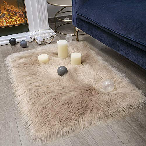 Ashler Faux Fur Rug (2'11" x 2' (Rectangular) / C-beige)