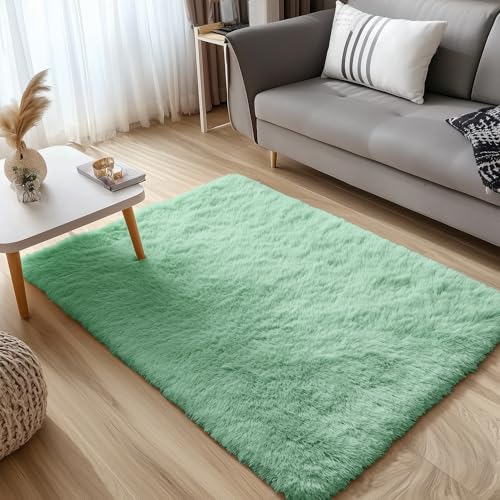 3x5 Machine Washable Small Bedside Rug (3x5 Ft / Mint Green)