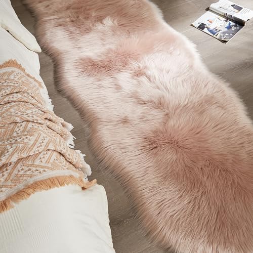 Faux Sheepskin Rug (2' x 6' (Sheepskin) / Pink)