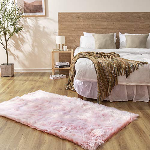 Ashler faux fur rug (5' x 3' (Rectangular) / R-frosted Bottom Pink)