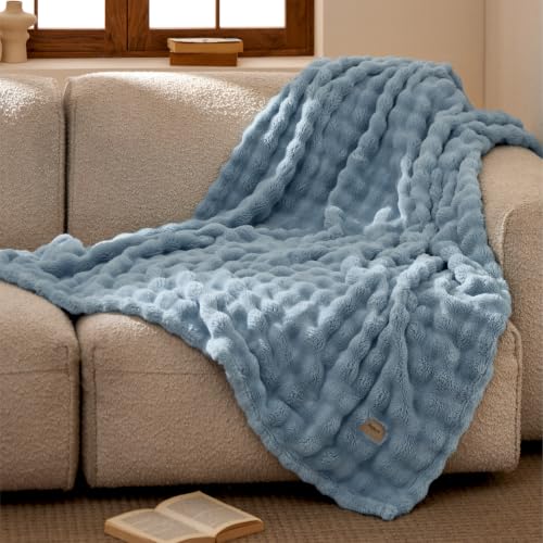 Cloud Bubble Blue Throw Blanket for Couch (03 Celestial Blue / Throw (50" X 60"))