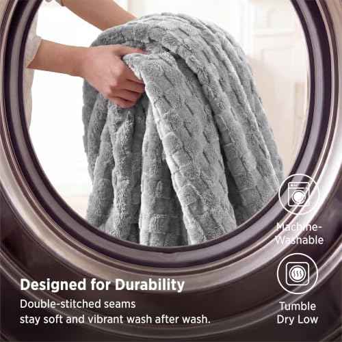 Checkered Soft Cozy King Size Blankets for Bed (Silver Grey / King (108" X 90"))