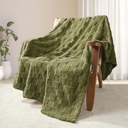 3D Checkered Fleece Throw Blanket for Couch (Olive Green / Throw (50"x60"))