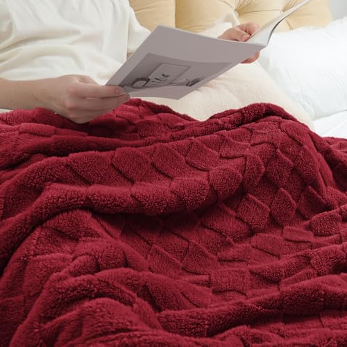 3D Checkered Fleece Throw Blanket for Couch (Burgundy / Throw (50"x60"))