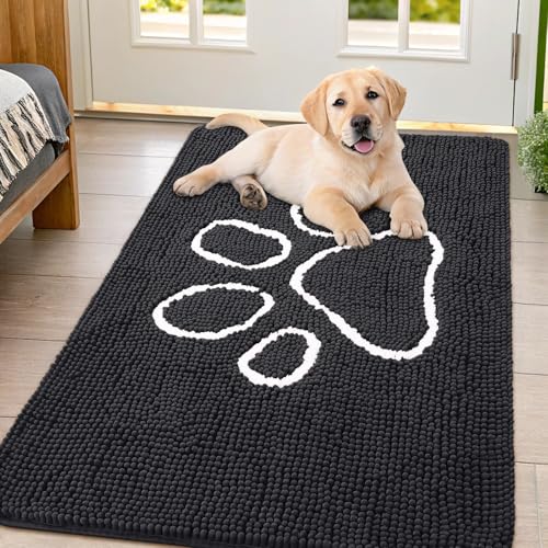 Dog Door Mat for Muddy Paws (44"X32" / Black and White)