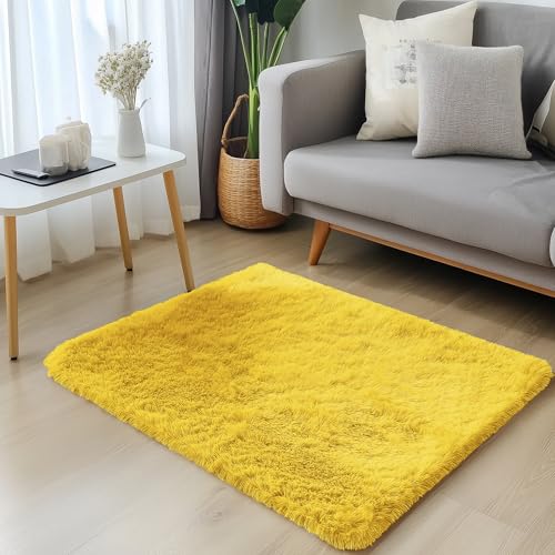 2x3 Machine Washable Small Bedside Rug (2x3 Ft / Yellow)
