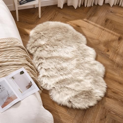 Fluffy Area Rug 3x5 ft Faux Fur Sheepskin Rug for Bedroom Beige (3' x 5' (Sheepskin) / Beige)