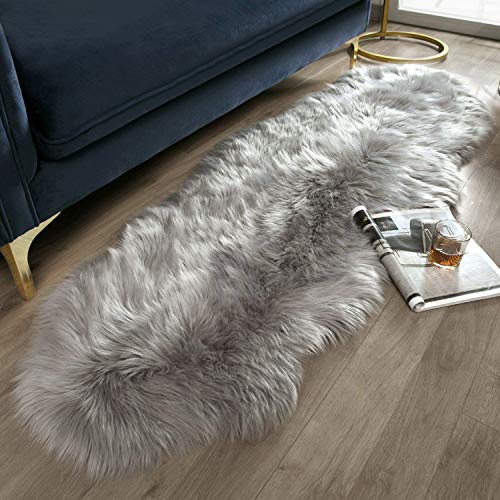 Ashler faux fur rug (6' x 2' (Irregular) / C-grey)