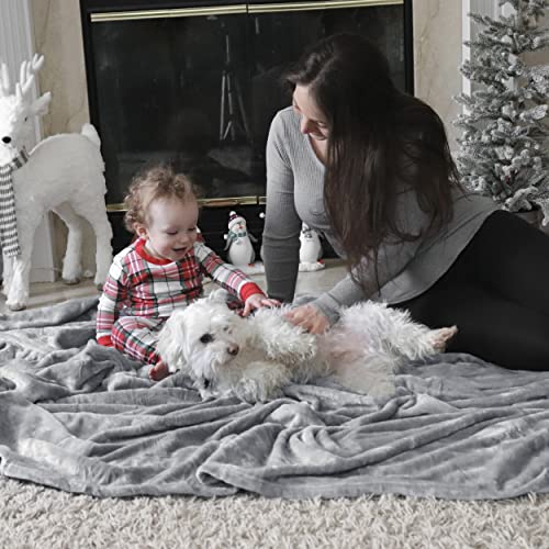 GentleSoft Fleece Throw XL Blanket Light Grey (Light Grey / Throw XL (50" X 70"))