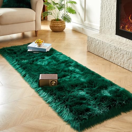 Faux Fur Rug Dark Green Ultra Soft Fluffy Shag Sheepskin Rug (2' x 6' (Rectangular) / Dark Green)