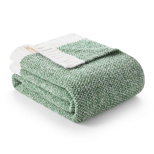 Green Throw Blanket (Green / Throw (50"x60"))