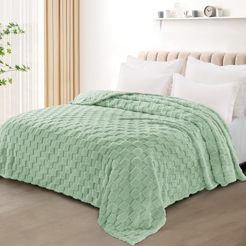 3D Checkered Fleece King Blanket for Bed (Sage Green / King (104"x90"))