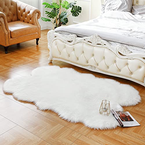 Faux Fur Rug White Fluffy Sheepskin Area Rug (White / 4' x 6' (Sheepskin))