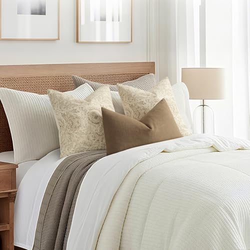 Vintage Floral Print Throw Pillow Covers 20x20 Set of 2 Neutral Modern Farmhouse Pillowcases Accent Decorative Cushion Covers Boho Home Decor for Couch Sofa Chair Bed Living Room (Natural Beige / 20" x 20" (Pack of 2))